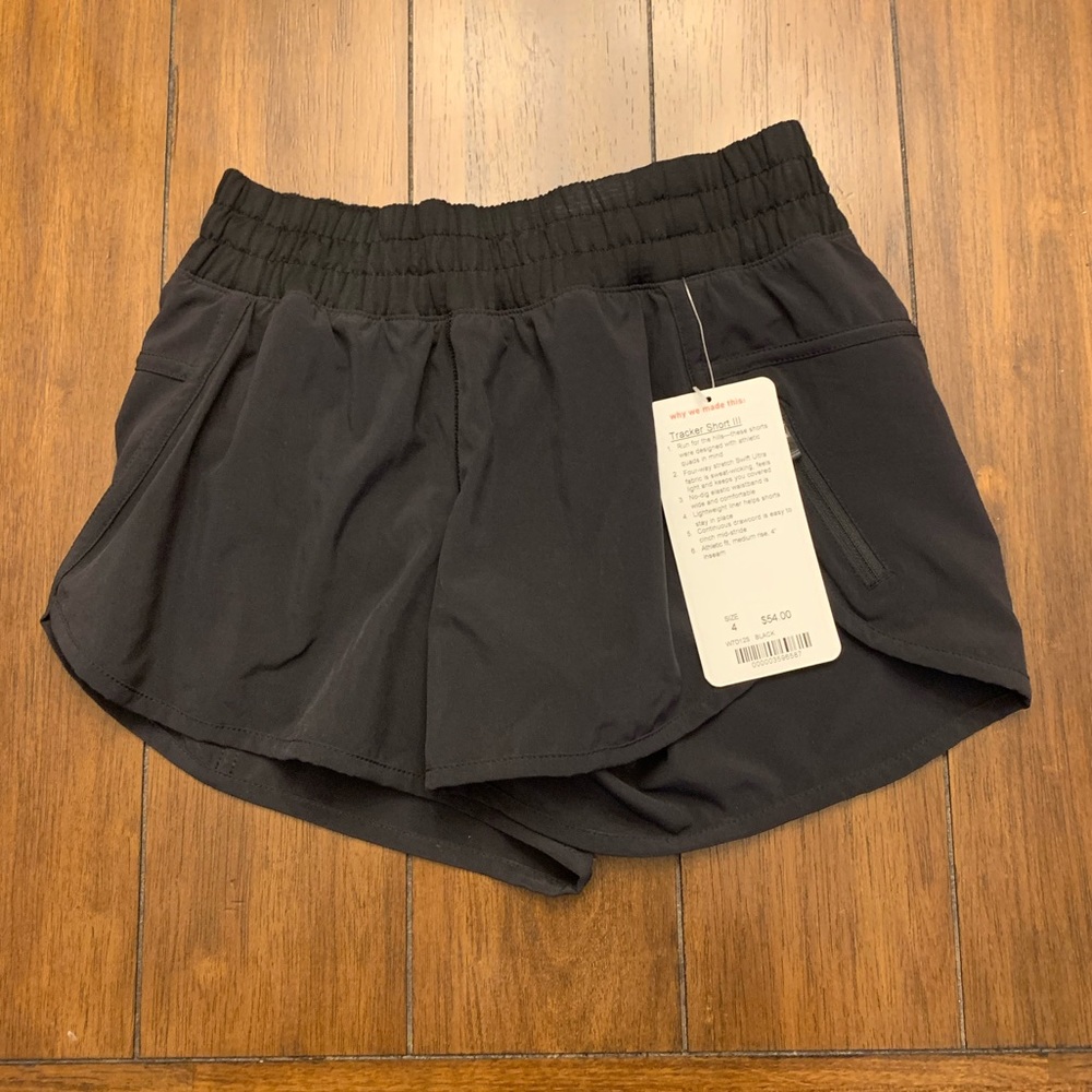Lululemon tracker shorts